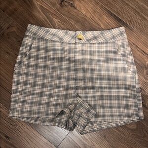 Full Tilt Plaid Women’s Shorts Size Small Cute Casual Everyday Spring Break
